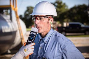 Dräger Alcotest 5000 Alkoholtester bei einer Kontrolle